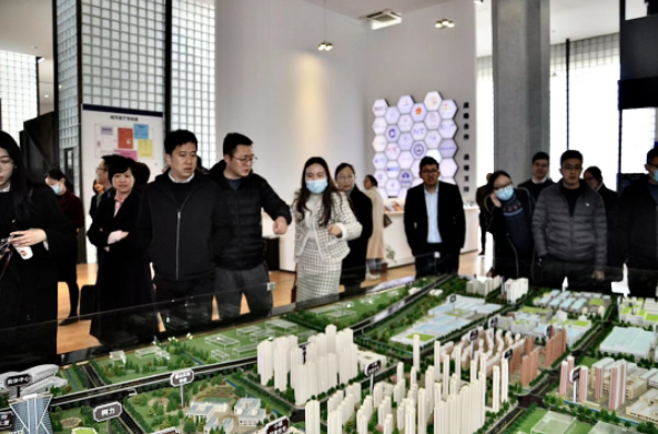 宁波市年轻干部集中授课研讨班来我司参观学习